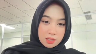 Cumil emng segede gitu yahh..yang terakhir paling mengoda...🤤🤤🤤🤤🥰🥰🥰