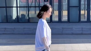 春天傣族舞挑战 录了好多遍，每天发一个给你们看