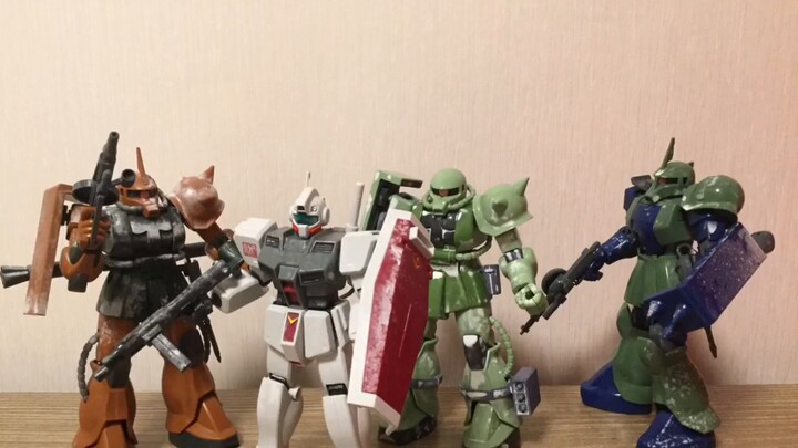 Don't spray alcohol on Gundam!!