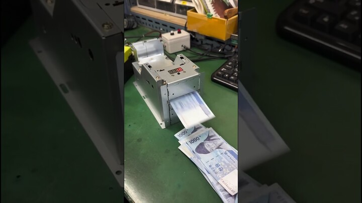 This is how you make a copy of money