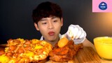 Ăn và cảm nhận pizza xúc xích, đùi gà nướng #anngon
