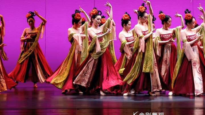"Thẻ làm đẹp"