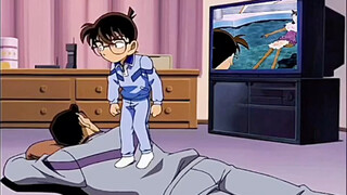 Kogoro: I always feel like I'm being trampled on #Detective Conan Funny scenes #Mouri Kogoro #Conan