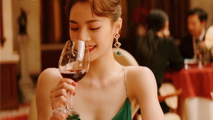 She has the flavor of a heroine in a novel!!!