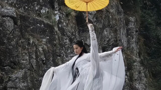 Rekaman di balik layar drama Liu Yifei sering kali lebih menarik daripada film utamanya.