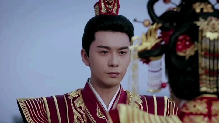 ต่อมาเสี่ยวเฟิงก็ได้เรียนรู้มารยาทของราชวงศ์ในที่สุด แต่ในวันแต่งงาน เธอไม่เคยมองหลี่เฉิงหยินเลย