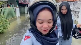 saking enak nya sampe kebanjiran 😂