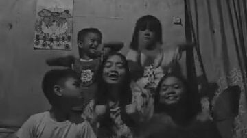 Tita Joy with Kids