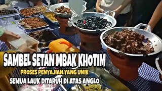 KULINER MALAM BUKANYA DI JAM SETAN TAPI RAMAI PEMBELI - hanya di sambel setan mbak khotim gresik