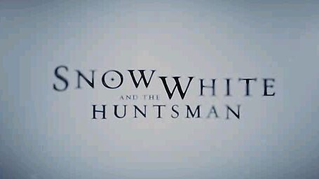 Snow White and the Huntsman - Kirsten Stewart , Chris Hemsworth