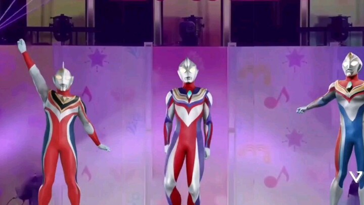 So với Heisei Three~ Tôi thích các bạn hơn♡!