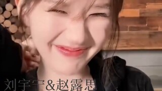 Video dua orang dengan suka tinggi dari selebriti