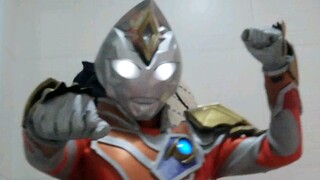 Đây là lần đầu tiên tôi làm bao da Ultraman, bạn nghĩ sao về việc phục chế?