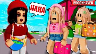 AS MENINAS FORAM ADOTADAS por UMA MULHER ESTRANHA | Historinhas Brookhaven Roblox| Bibi e Lud