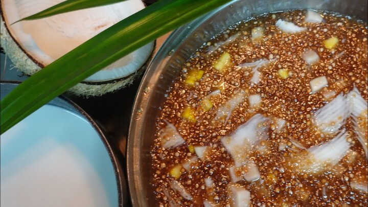 เปียกสาคู เผือก มะพร้าว ข้าวโพด แบบหวานน้อย Thai Desert Sacoo Coconut Taro Corn with Coconut milk