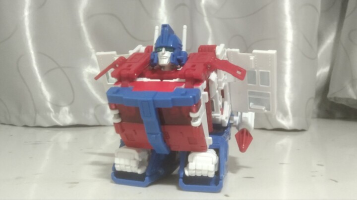 [Animasi Stop-motion] Petualangan Aneh Ultra Magnus Episode 3