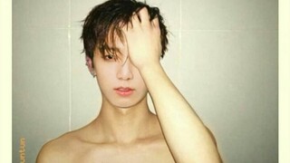 Nhan sắc như tranh vẽ của Jeon Jungkook