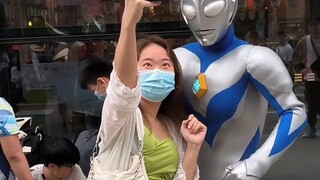 Guangzhou Comic Exhibition: One night, Dyna and Emperor Man got drunk