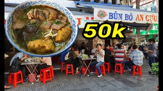 Căng bụng với tô Bún Bò An Cựu chà bá lửa bán 20 năm chỉ có 50k