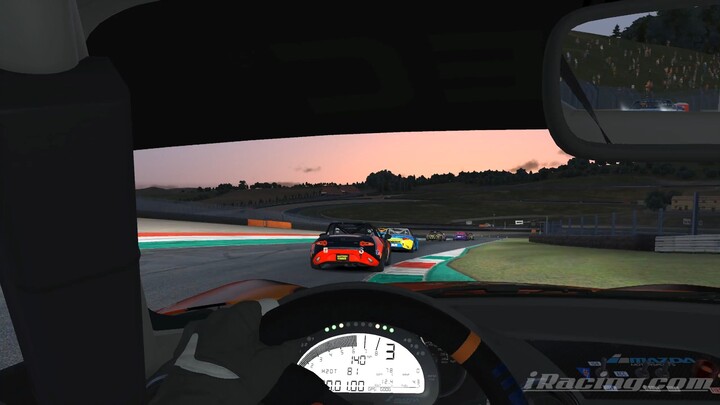 iRacing - MX5 Mugello ovetake