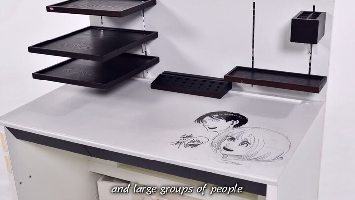 อิซายามะ ฮาจิเมะ ประมูลโต๊ะที่ใช้สร้าง "ผ่าพิภพไททัน"