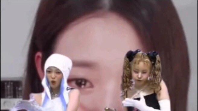 xg helps Zhang Yuanying wipe away her tears