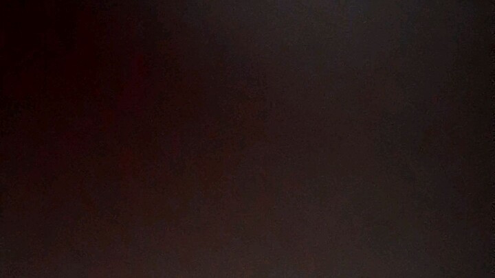 asmr (but there's no face and is uncomtable)