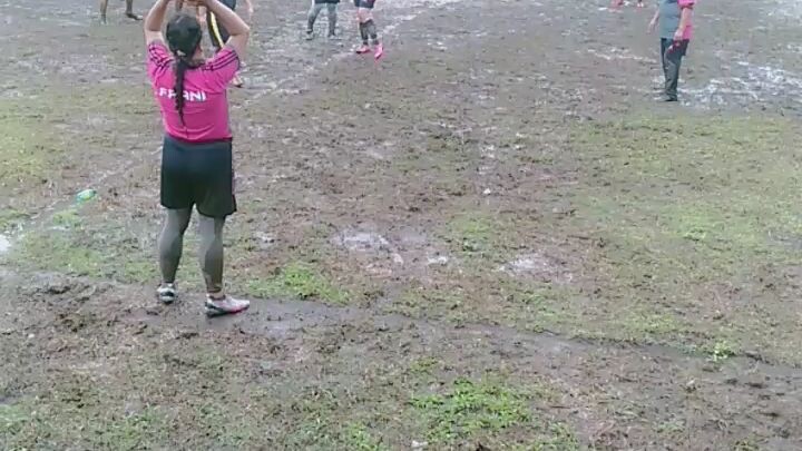permainan bola wanita