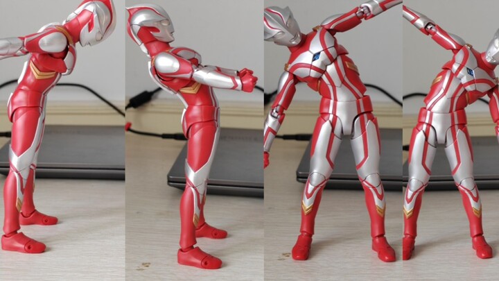 Mebius shf biến đổi có thể di chuyển khiến anh ta trông giống như một con mèo