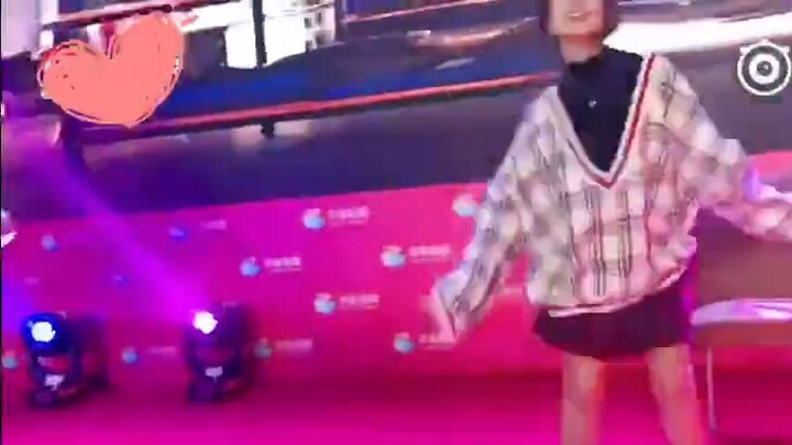 Yu Shuxin | คัฟเวอร์ เต้น Twice