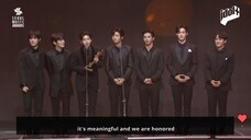 TAN winning New Wave Star Award at 32nd Seoul Music Awards