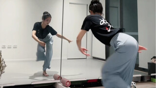迎酒欢歌  背面教学来啦～藏族舞 如烟  给大家拜年啦！！！龙年大吉，喜乐安康！