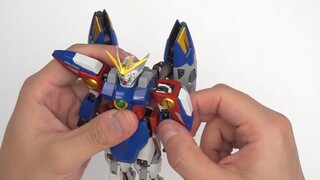 A deformed ancestor? Bandai MR Soul Wing Gundam Zero out of the box trial