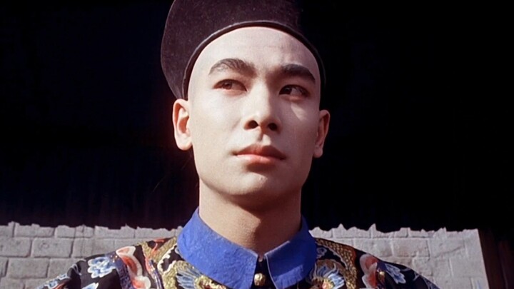 19-year-old Zhao Wenzhuo plays the role of the most powerful villain, the Nine-Sect Admiral Ordo. I’