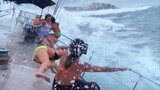 Idiots In Boats Caught On Camera !