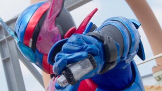 "Kamen Rider Build" is a despicable junior who stole the EX-AID power of his predecessor. No wonder 