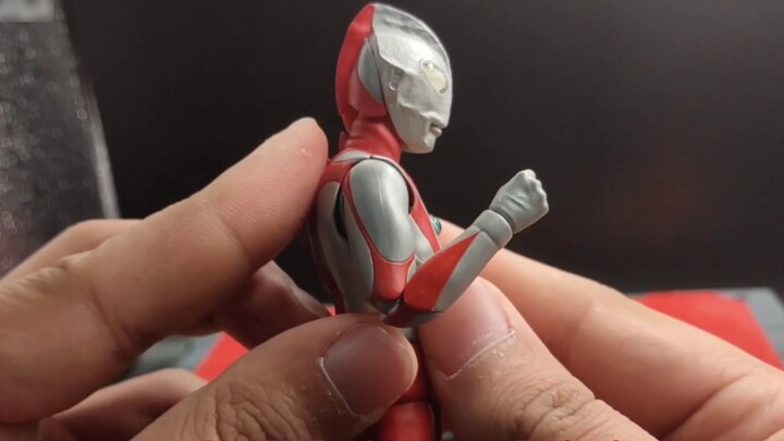 [Đánh giá 7] SHF khổng lồ nguyên bản, Ultraman thế hệ đầu tiên có mặt hình chữ A, đánh giá mặt axit 