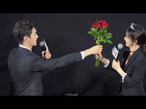 Xu Kai and Tan Songyun recreate romantic scene: "Will you marry me?"