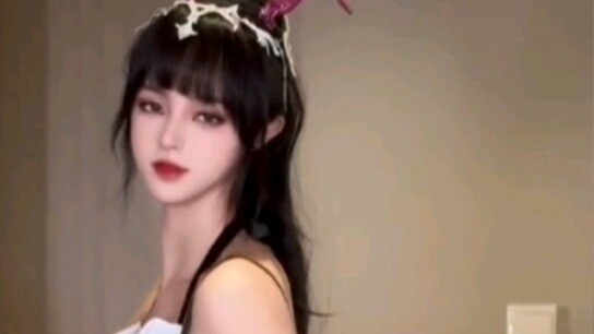 Cosplay Xiao Wu, mana yang lebih bagus, kostum modern atau kostum kuno? .... ....