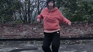 I'm dancing to VIBE, but some parts are awkward. I think I should go to the dance studio for some le