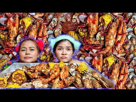 Nisa cùng mẹ Ổ làm thử món Hải Sản Xào Cay Tứ Xuyên siêu cay | Mukbang Thailand