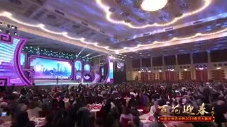 迪丽热巴文联献唱视频