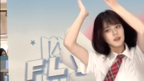 Bài hát chức năng kẻ caro đỏ kinh điển vẫn rất thú vị f(x) "First Wisdom Teeth" Song Qian đang ở tro