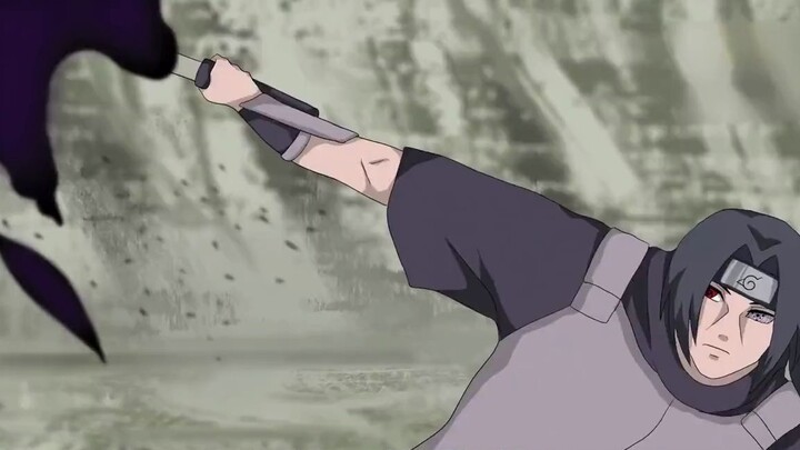 Untuk menyelamatkan Sasuke dari Ichiki, Itachi Uchiha dan Shisui benar-benar mengaktifkan Susanoo pe