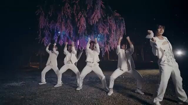 P-pop VXON.