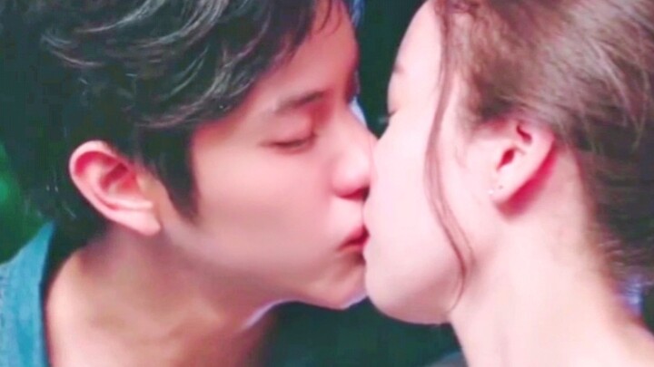 【Nanon/Nannong】【First kiss on screen】Super sweet kiss!