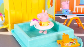ของเล่นบ้านในสระว่ายน้ำของ Peppa Pig