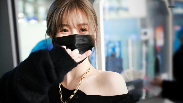 ฉันชอบวิดีโอสนามบินของ Yu Shuxin มาก มันให้ความรู้สึกอ่อนโยนและสงบสุขในช่วงหลายปีมานี้