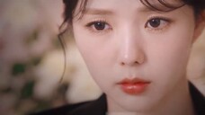 "Cinta rahasia itu seperti buah plum hijau. Aku kecanduan manis dan asamnya." |. "Perspektif Ganda"
