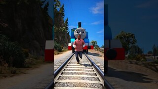 GTA V: FRANKLIN RUNNING AWAY FROM THOMAS THE TRAIN #shorts #trains